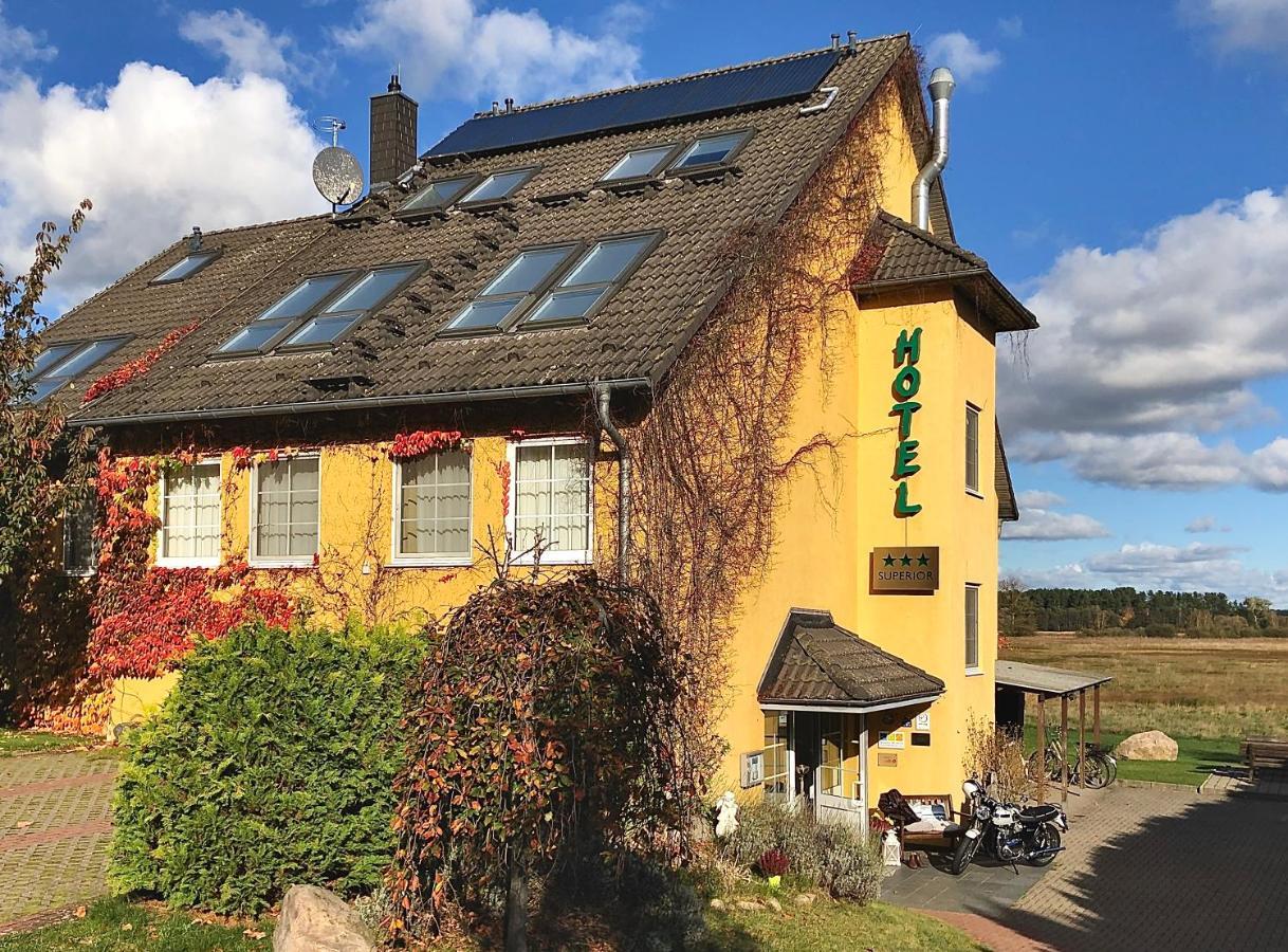 Hotel Am Mueritz-Nationalpark Waren  Luaran gambar